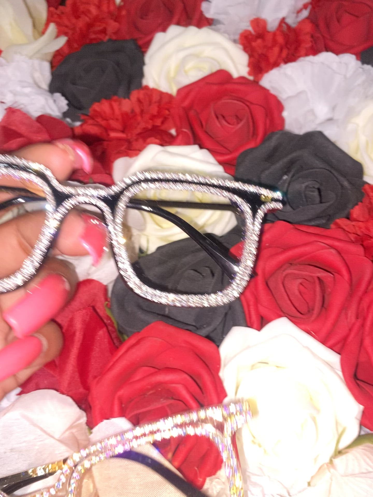 Body Oddy Shades