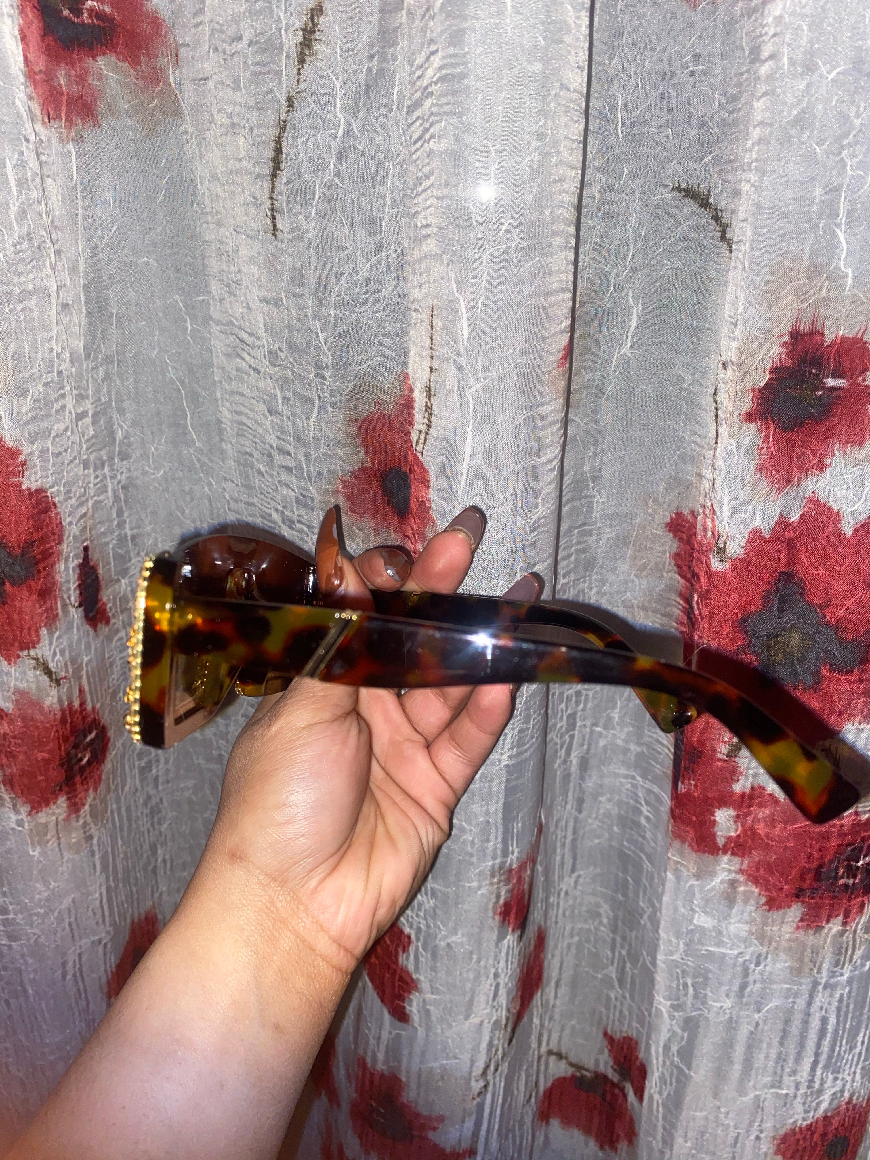 Bougie B shades