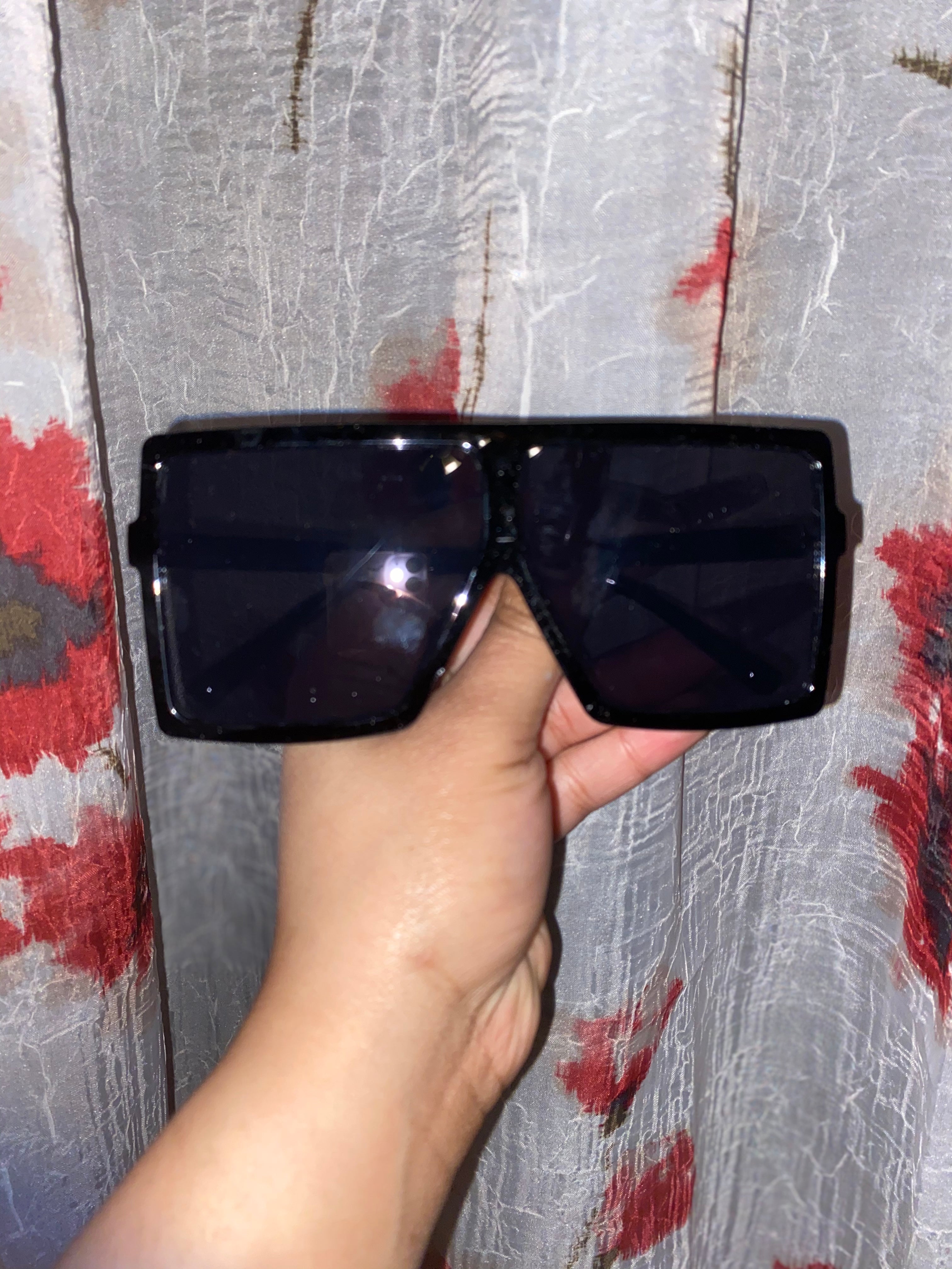 Naughty shades