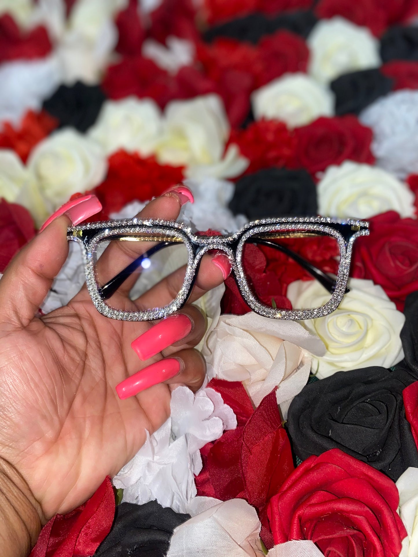 Body Oddy Shades