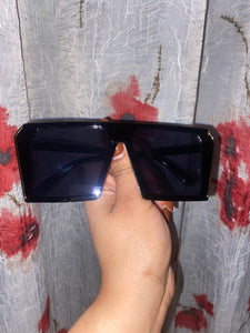 Rich Auntie Shades