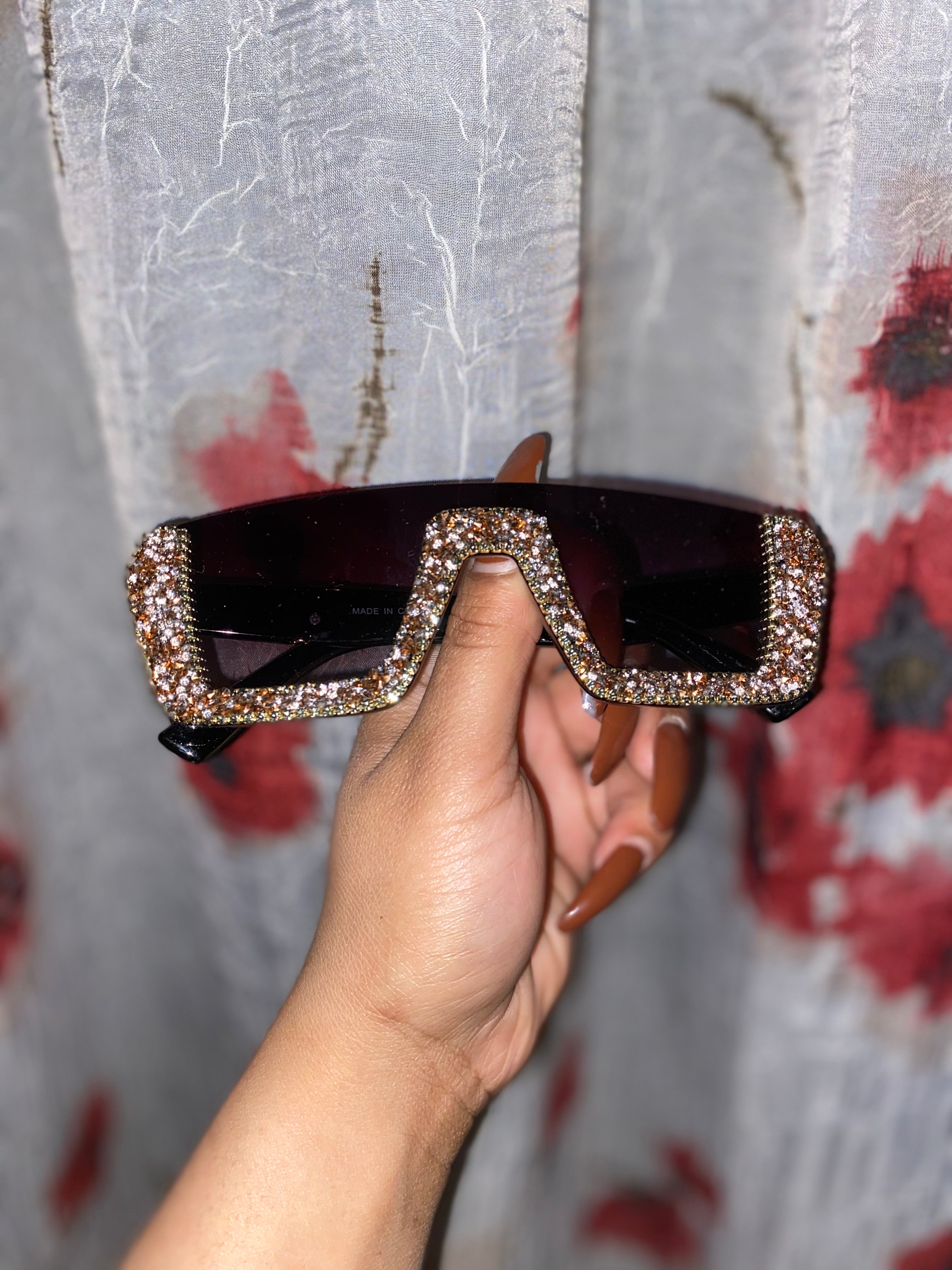 Bougie B shades